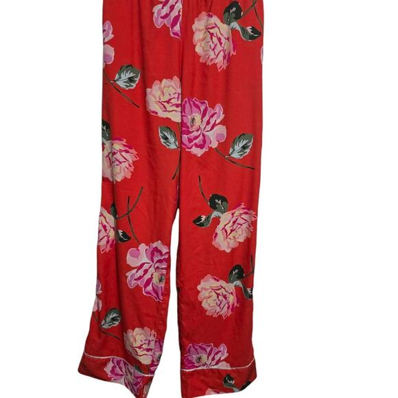 Victoria's Secret PJ Set - Picture 6 of 8